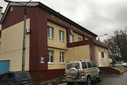 Житель Вольска получил удар напильником в шею и сам дошел до больницы
