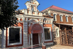 Уникальный исторический особняк в Вольске ремонтируют без разрешений
