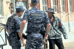 Житель Вольска назвался бойцом «Вагнера» и кидался с ножом на прохожего