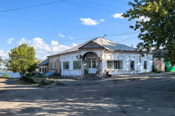 В Вольске продают магазин, связанный со звездой отечественной эстрады