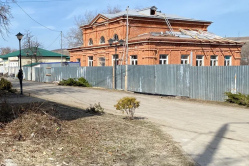Подрядчик допустил нарушения при реконструкции культурного объекта в Вольске