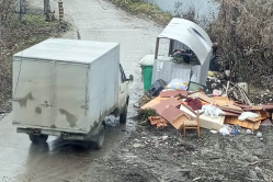 Мужчины на «Газели» устроили свалку в центре Вольска