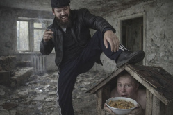 Белорусский треш-стример приехал в Вольск к любителю обнаженки