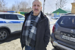 В Вольске водитель «Рено» не пустил в больницу скорую помощь с пациентом