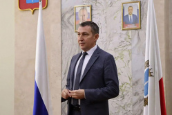 Глава Шихан Антон Лещенко досрочно покинул должность