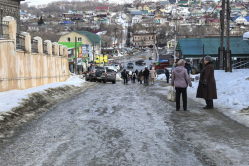 Спуск к автостанции в Вольске находится в ужасном состоянии