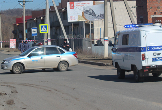 Житель Вольска головой сломал полицейскому нос