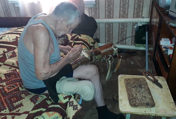 Безногого фронтовика из Вольска не обеспечили качественным протезом