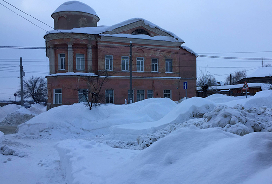 Стало известно, куда вывозится снег из Вольска