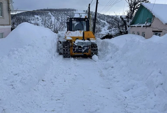 Вольский глава объяснил нечищеные дороги плачущим смайликом