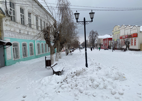 Пешеходную зону Вольска освободят от скамеек и украсят иллюминацией