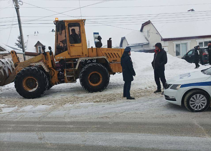 В Вольске за плохую уборку снега наказали 7 компаний и «Дорожник»