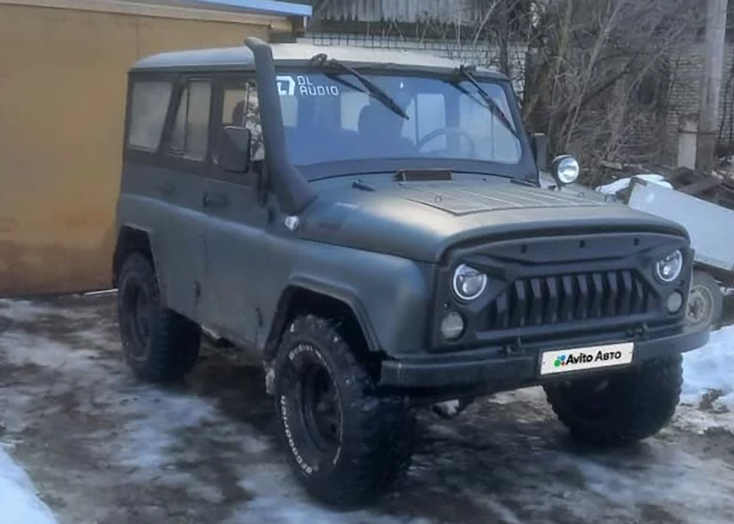 В Вольске УАЗ 1990 года продают за 490 тысяч рублей