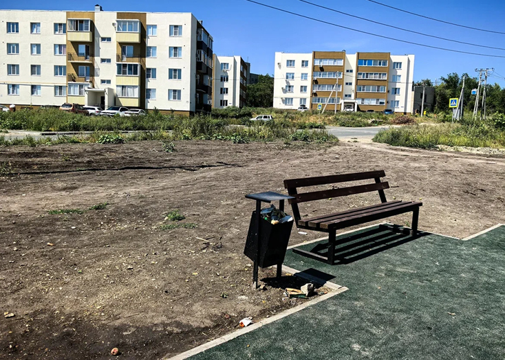 В Вольске построили скверы для распития пива