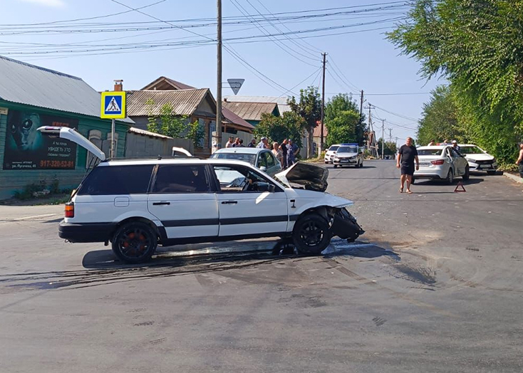 Четыре человека пострадали в тройном ДТП в Вольске