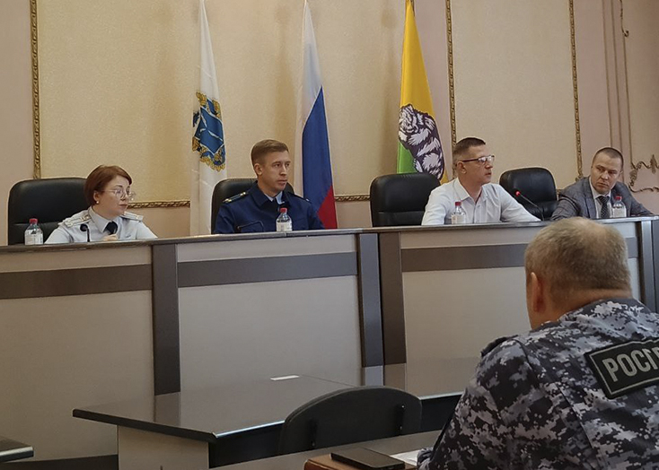 В Вольске проанализировали потенциальные угрозы перед Днем народного единства