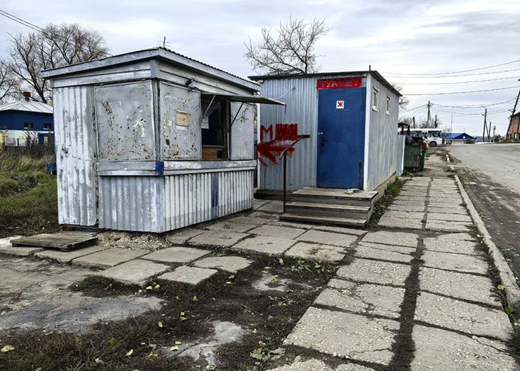 Граждане в центре Вольска не могут найти туалет