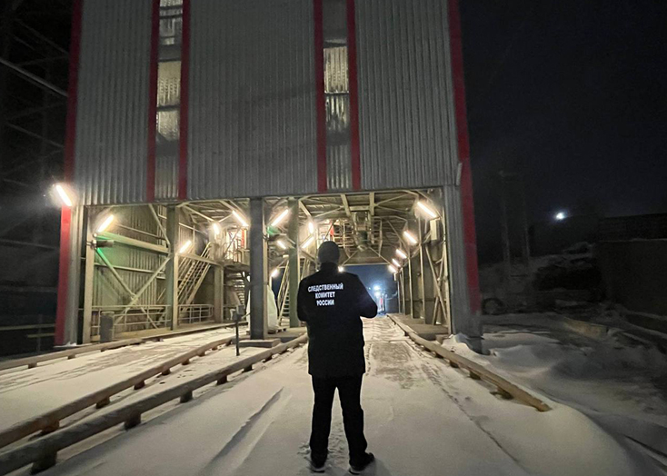 По факту гибели рабочего на цементном заводе в Вольске возбудили дело