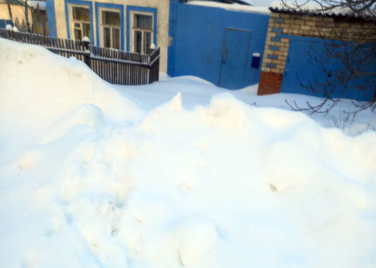 Жители Вольска просят при уборке снега не заваливать частный сектор