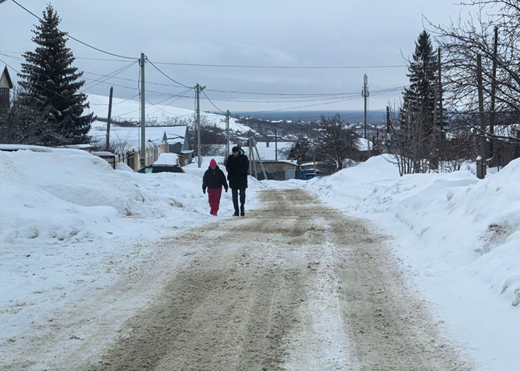 Туристы поражены хождением жителей Вольска по дорогам