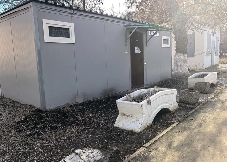 Общественный туалет в центре Вольска не работает с 2025 года