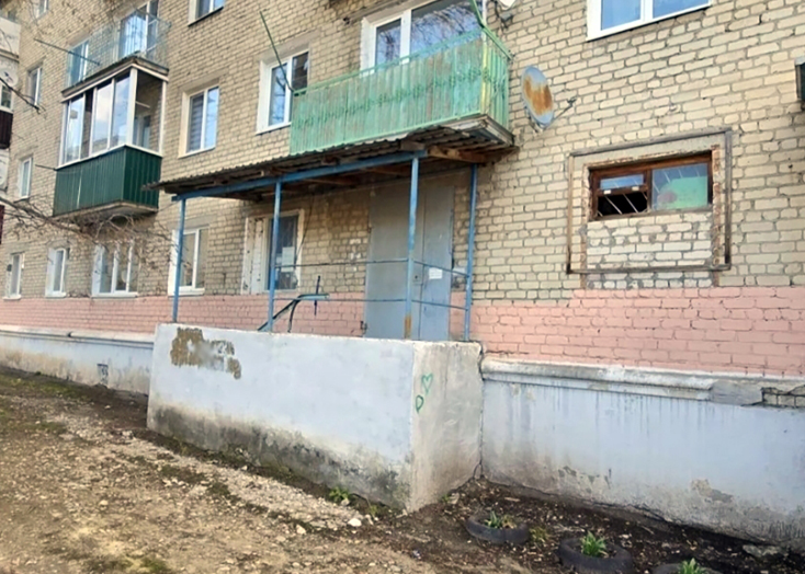 Жителей Вольска возмутило похоронное бюро в многоквартирном доме