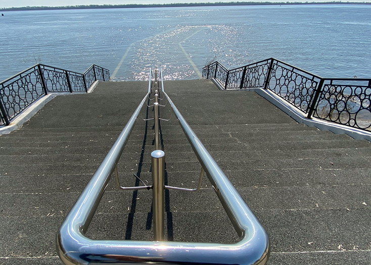 На новой набережной Вольска затопило оба мола