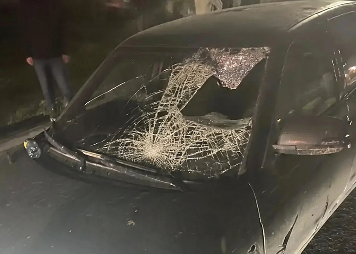 В Вольске молодой водитель у въезда больницу на «зебре» сбил пешехода