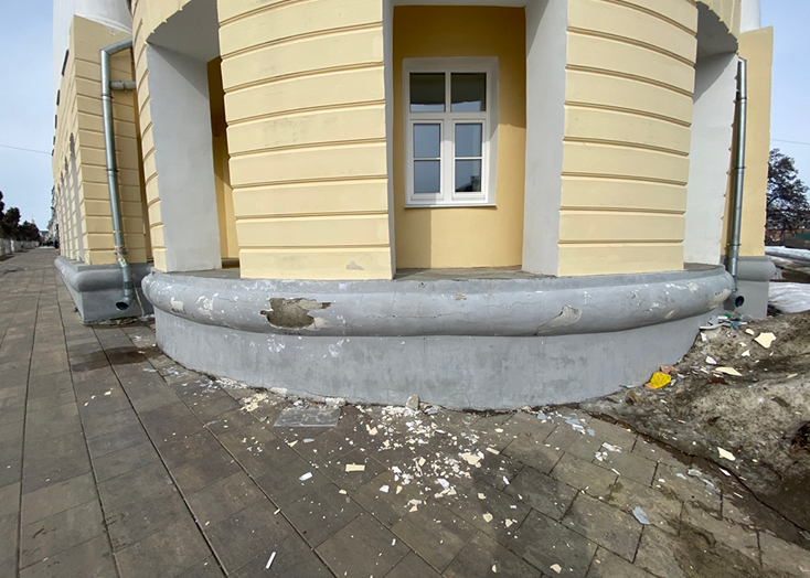 Вольский музей повторно посыпался после реставрации