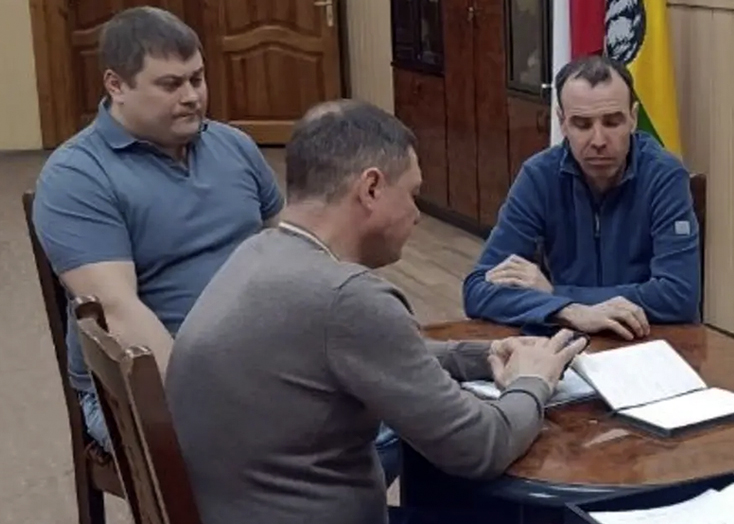 Вольского чиновника и депутата подозревают в коррупции