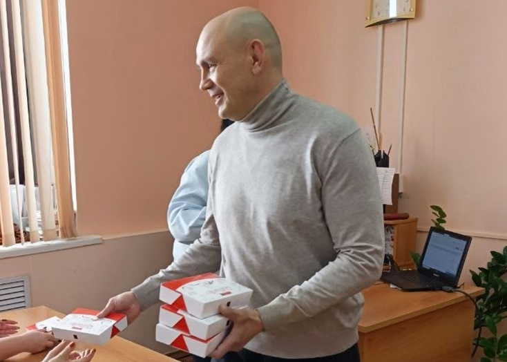 Вольский депутат ищет работников на зарплату до 210 тысяч рублей