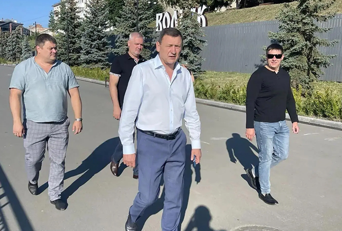 Егоров объявил 17 июля санитарным днем и позвал на уборку Вольска