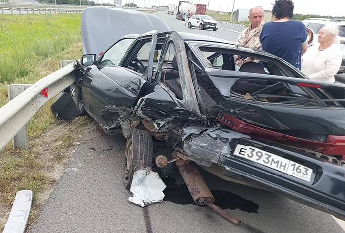 В Вольском районе сотрудница полиции пострадала в ДТП