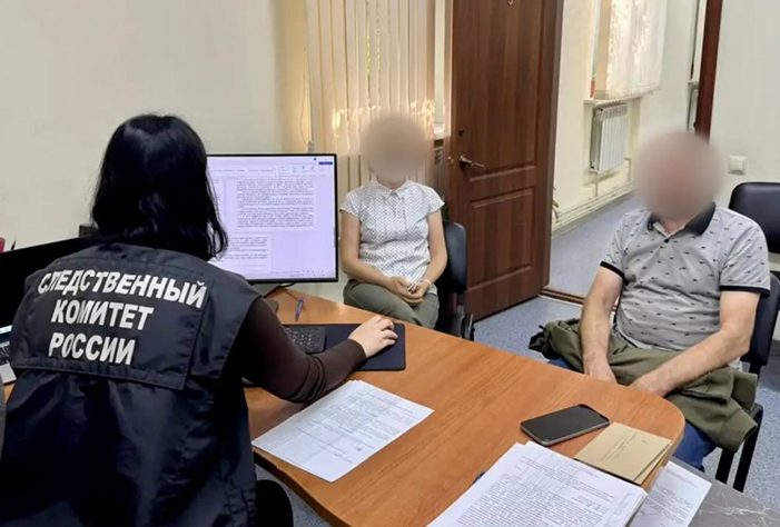 Житель Вольского района ударил знакомую ножом в шею и побежал за помощью