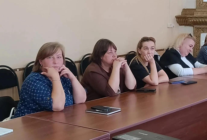В Вольском районе помогают фронту более 20 волонтерских групп