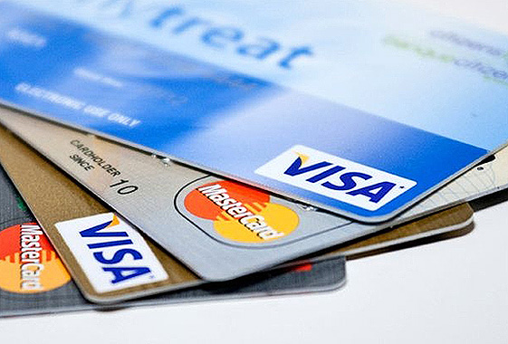 При продаже овец у женщины сняли с карты 12 тысяч рублей