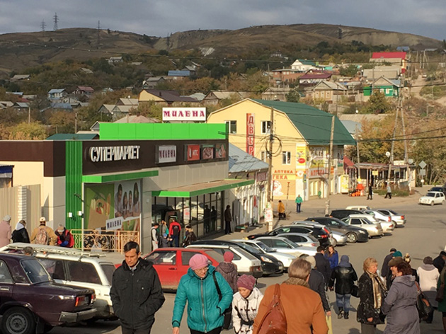 Школьницы попались на воровстве в супермаркете