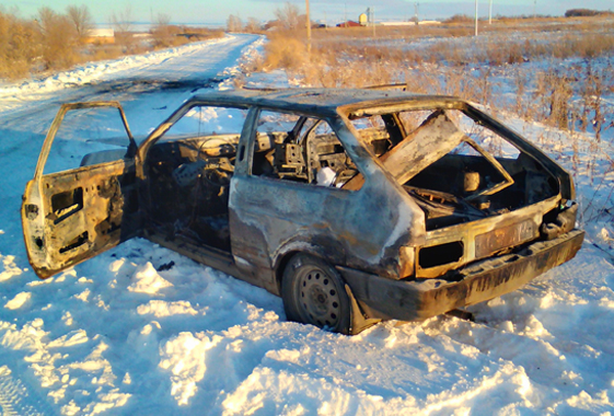 Под Вольском сгорел самодельный автомобиль