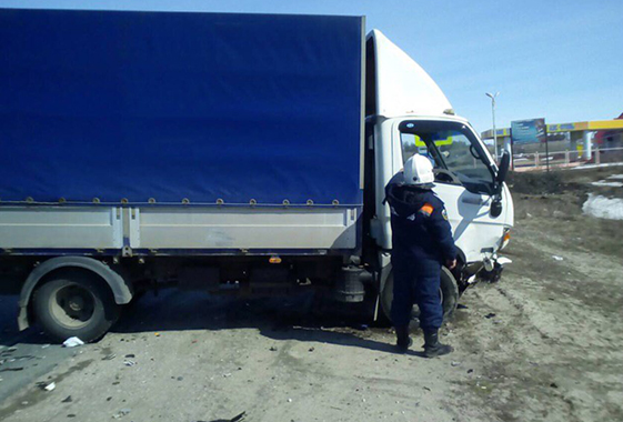 Пьяный водитель в ДТП с грузовиком порвал лицо и колено